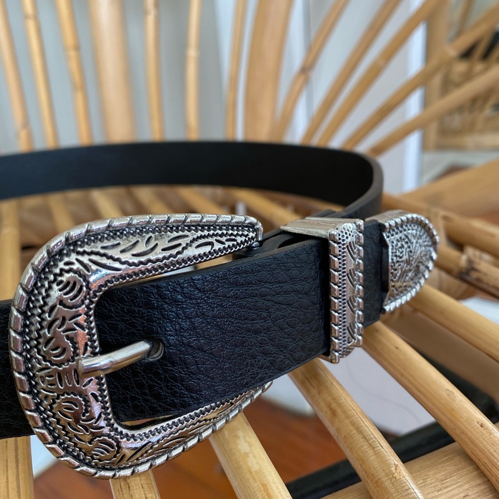 WESTERN BELT - Picture 4 of 4